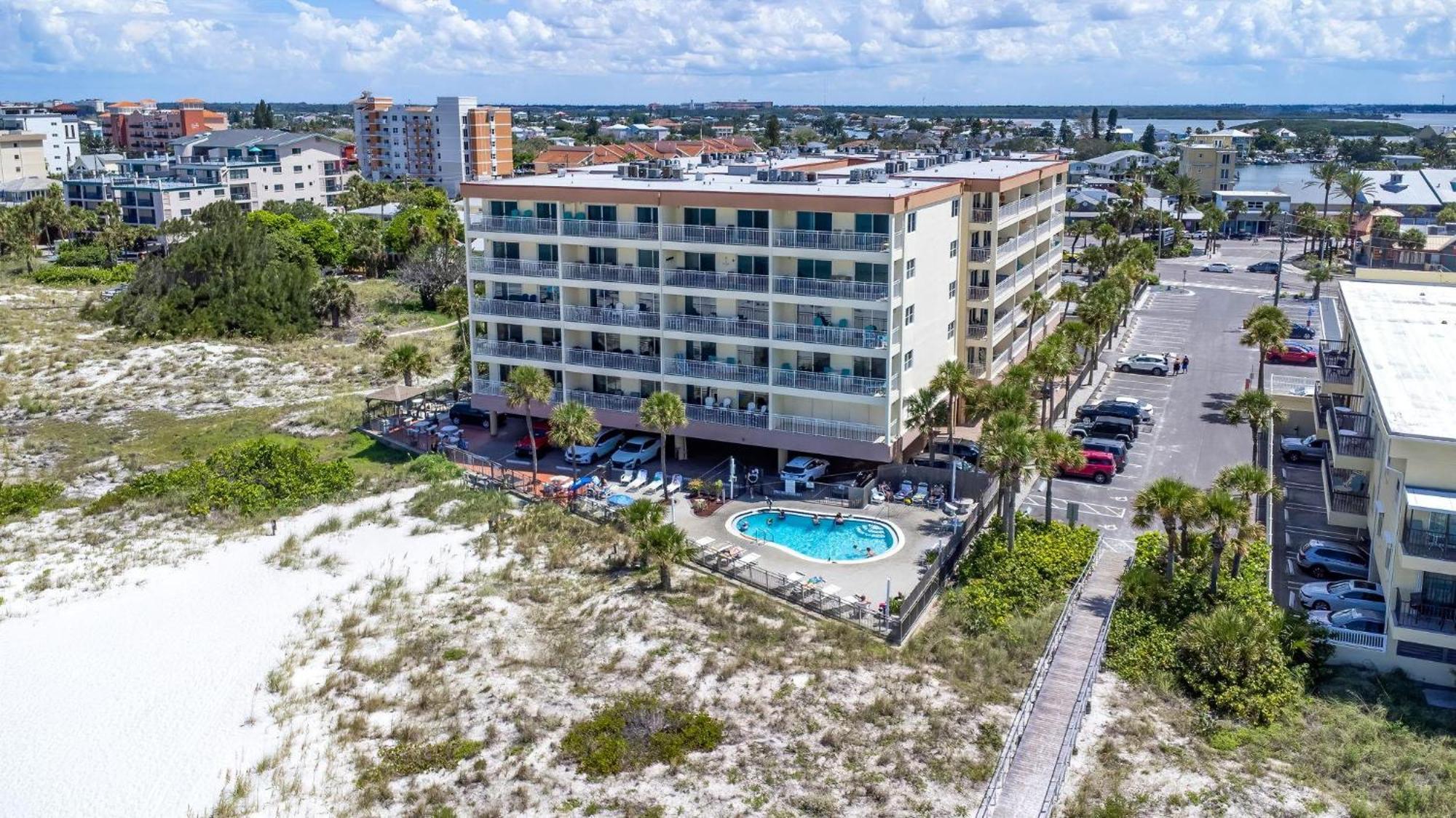 Beachfront Madeira Norte St. Pete Beach Exterior foto